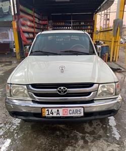 تويوتا هايلوكس